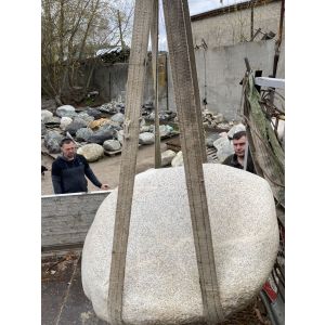 валуны с разводом